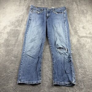 Levis Jeans Capri Womens 4 Blue Medium‎ Wash Mid Rise Distressed
